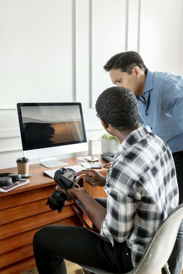Excellence visuelle : les incontournables atouts d’un photographe pour entreprise à Lyon